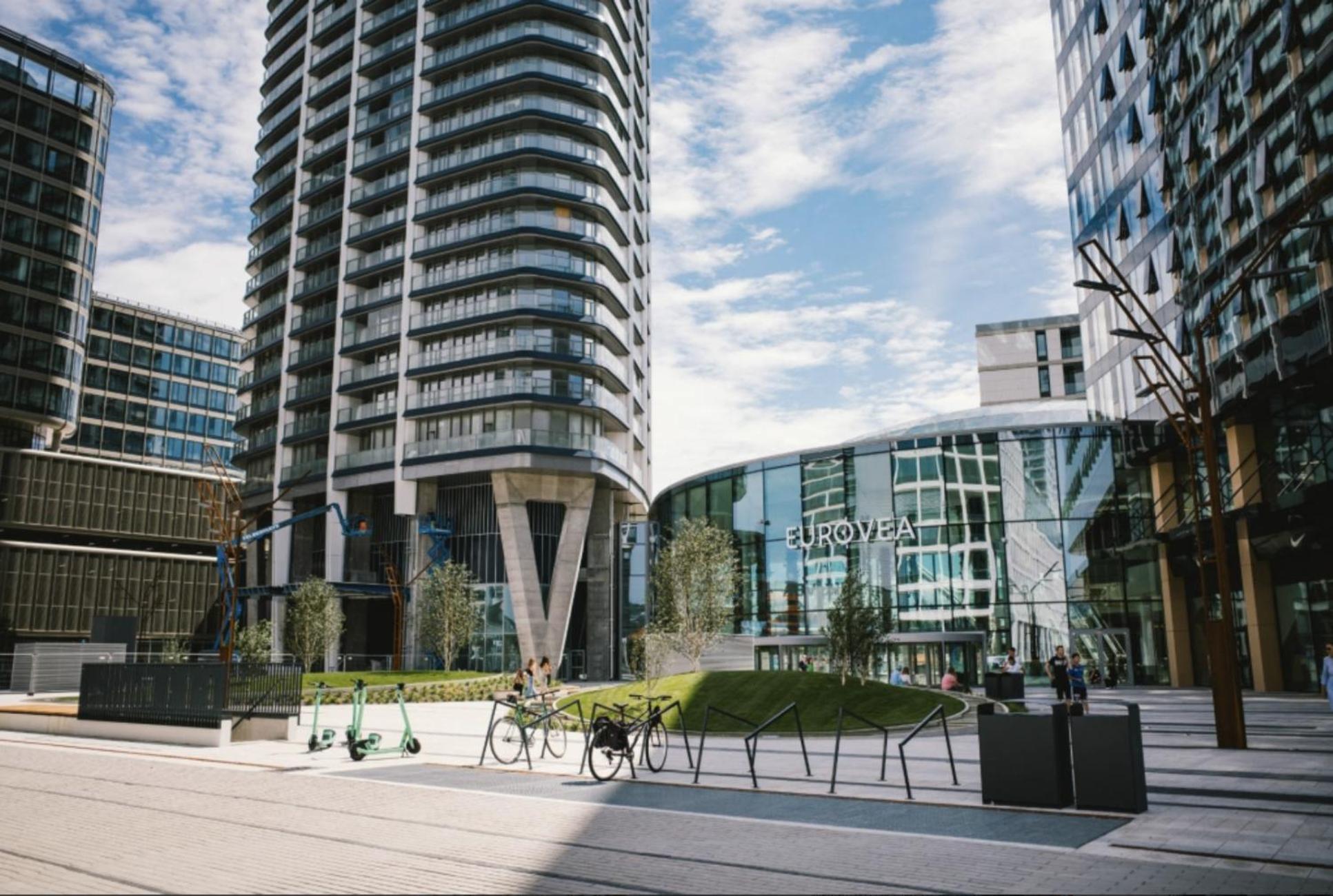 Magna Vita Apartment Братислава Экстерьер фото