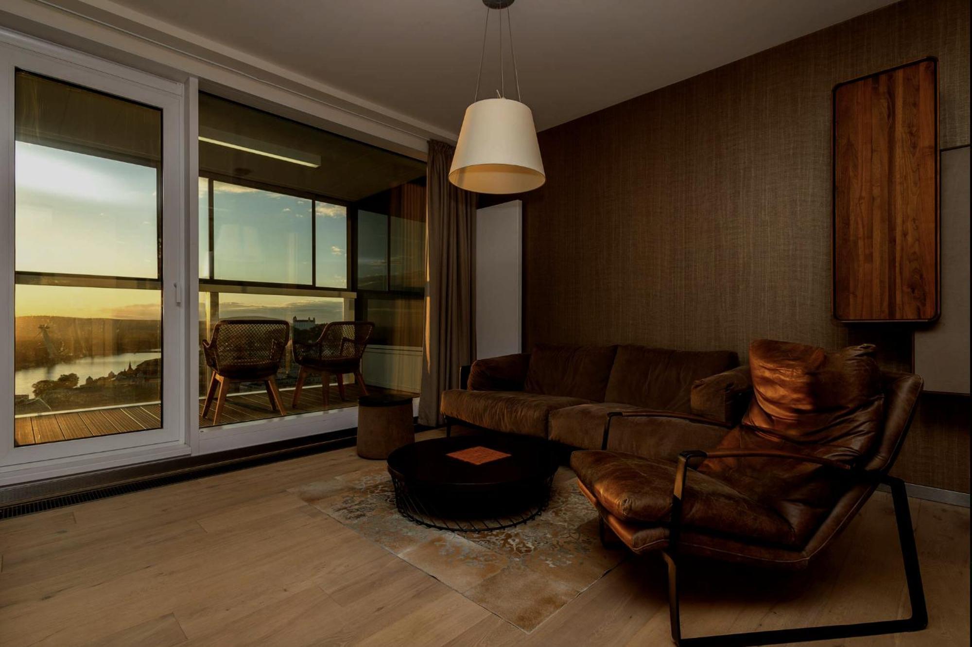Magna Vita Apartment Братислава Экстерьер фото